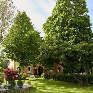 https://mery-bistrot-in-villa-bisbini.emilia-romagnahotels.net