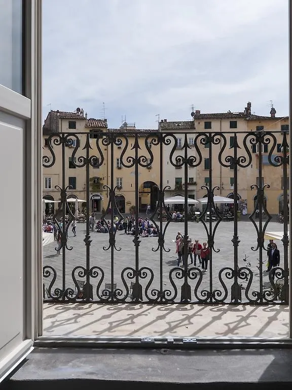 B&B Arena Di Lucca Bed & Breakfast